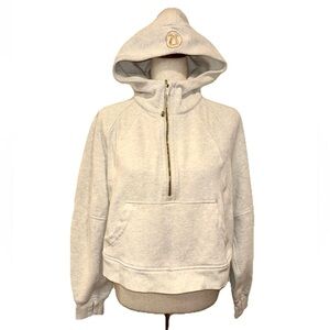 ❤️ lululemon M Scuba Hoodie